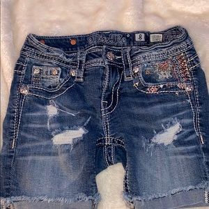 Girls miss me shorts